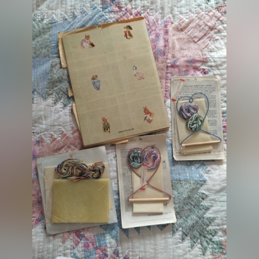 Vintage Peter Rabbit Lot - Picture 4 of 4